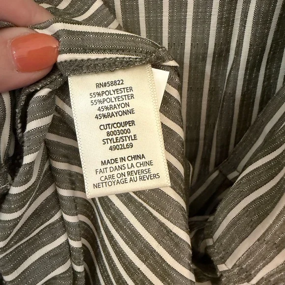 NWT Max Studio Grey and White Striped Tiered Maxi Dress - Picture 3 of 4